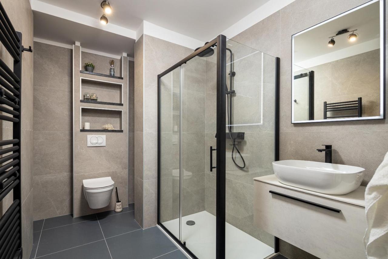Apartment Navika Omiš Kültér fotó