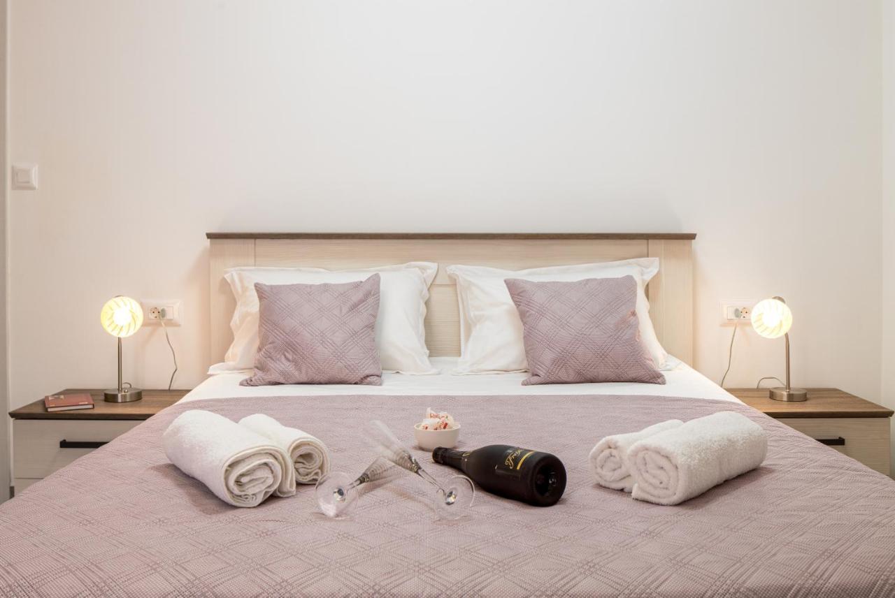 Apartment Navika Omiš Kültér fotó