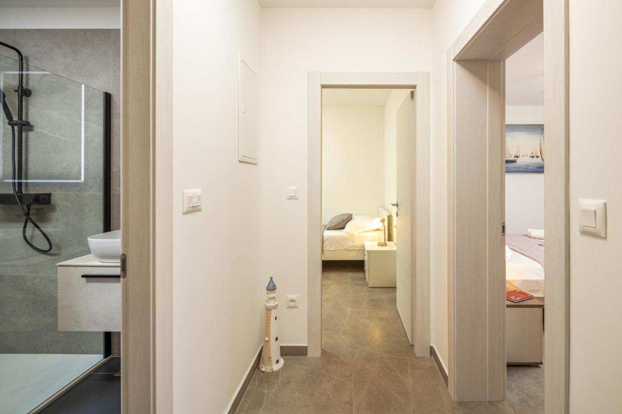 Apartment Navika Omiš Kültér fotó